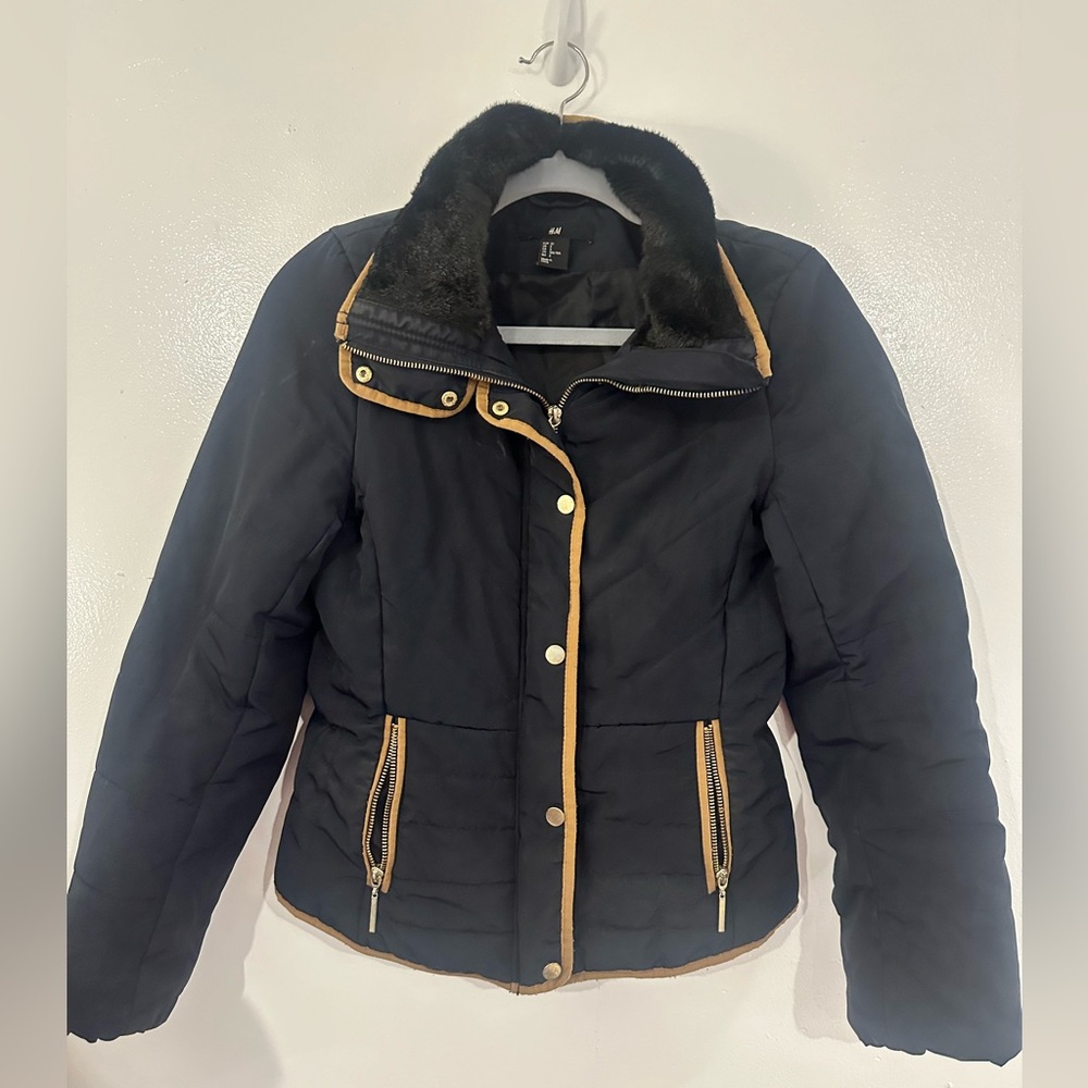 H&M faux fur collar quilted puffer jacket